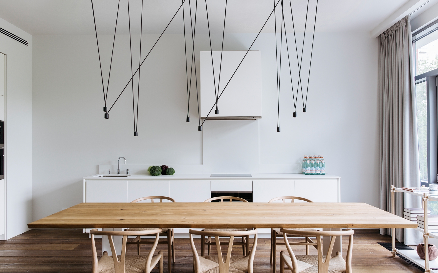 Hanging Lights - Match