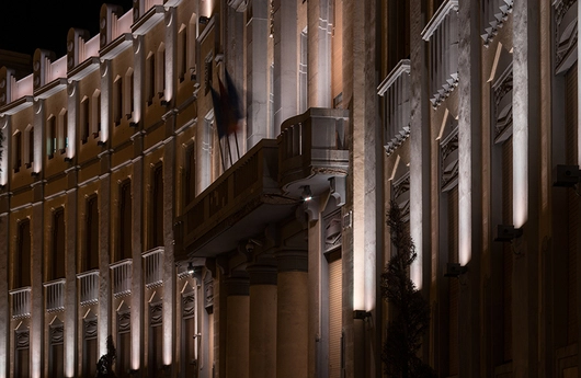 SCULP Ilumina el Palacio de la Asamblea en Melilla
