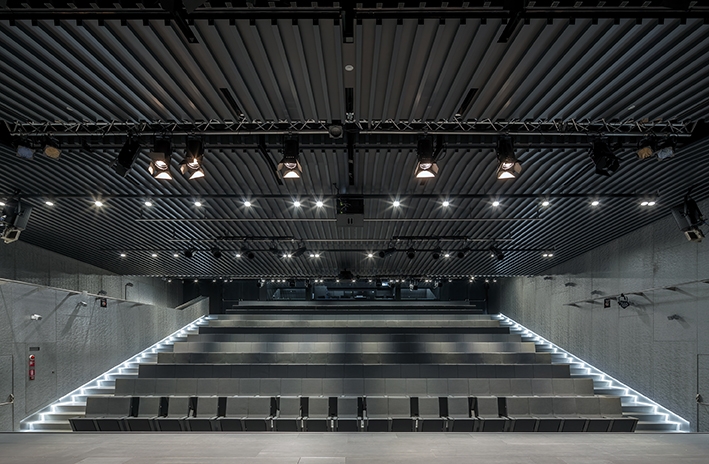 Caixa Forum, Sevilla - Alusion™ Stabilized Aluminum Foam