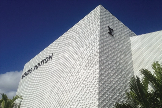 Ductal Textured Panel - Louis Vuitton Store