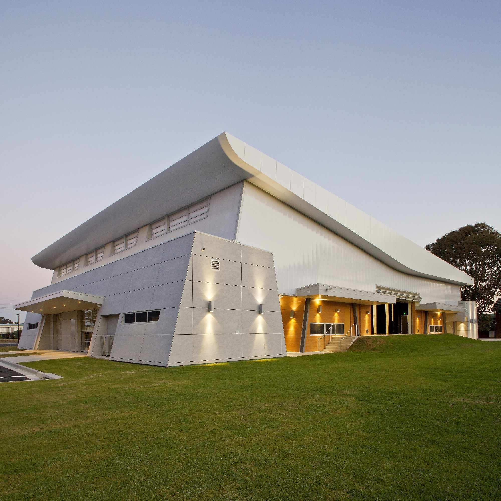 Translucent Building Elements in Facades