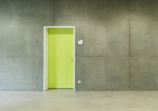Wood Laminate Doors in Molecular Plant Science Institute