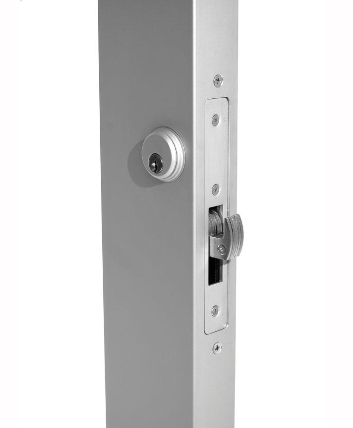 Series 900 Hinged Door - Classic Line