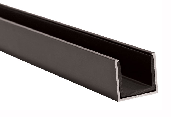 Series 9500 Bi-Fold Door - Classic Line