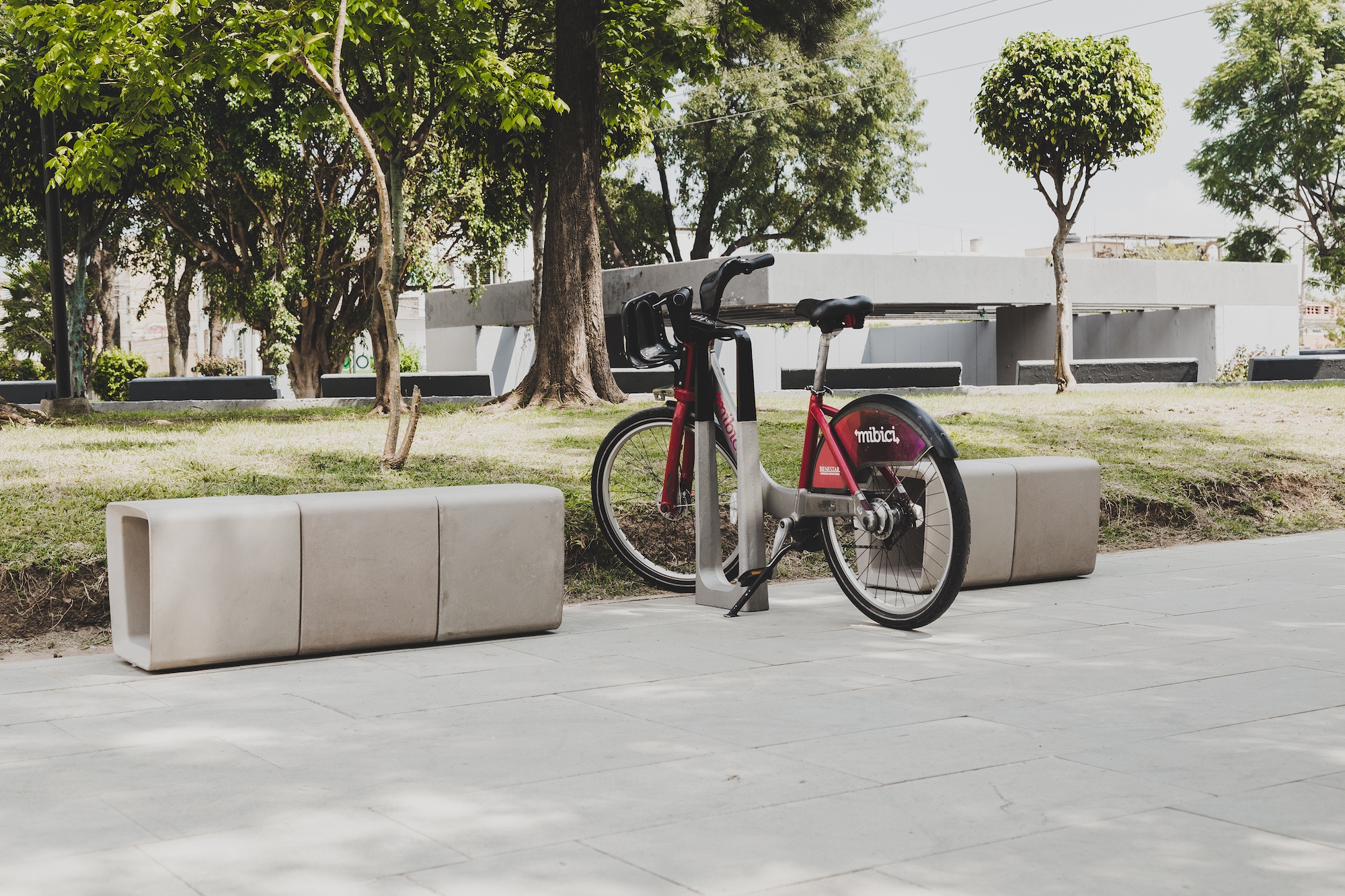 Mobiliario urbano - Asiento 009