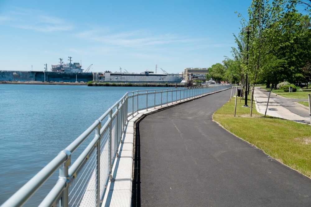 Hollaender® Railings in Landscapes and Parks