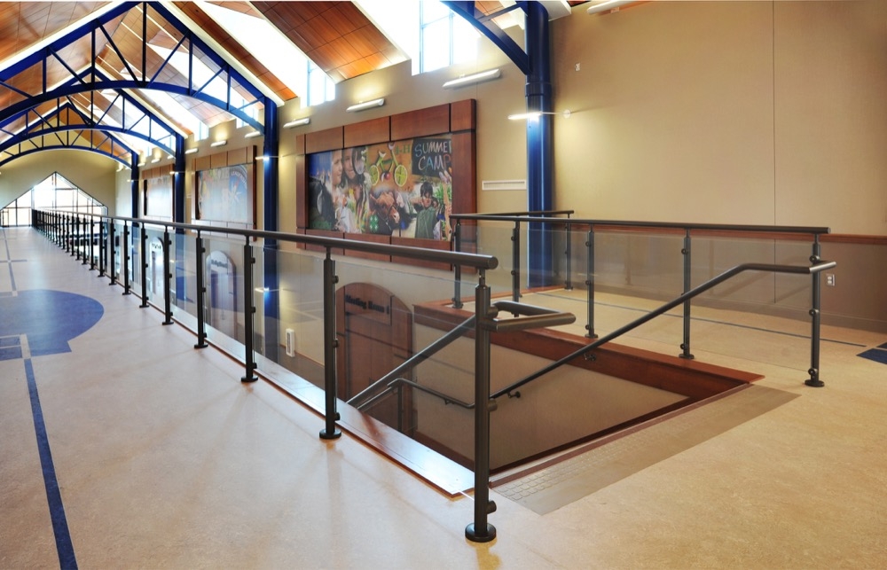 Hollaender® Railings in Public Facilities