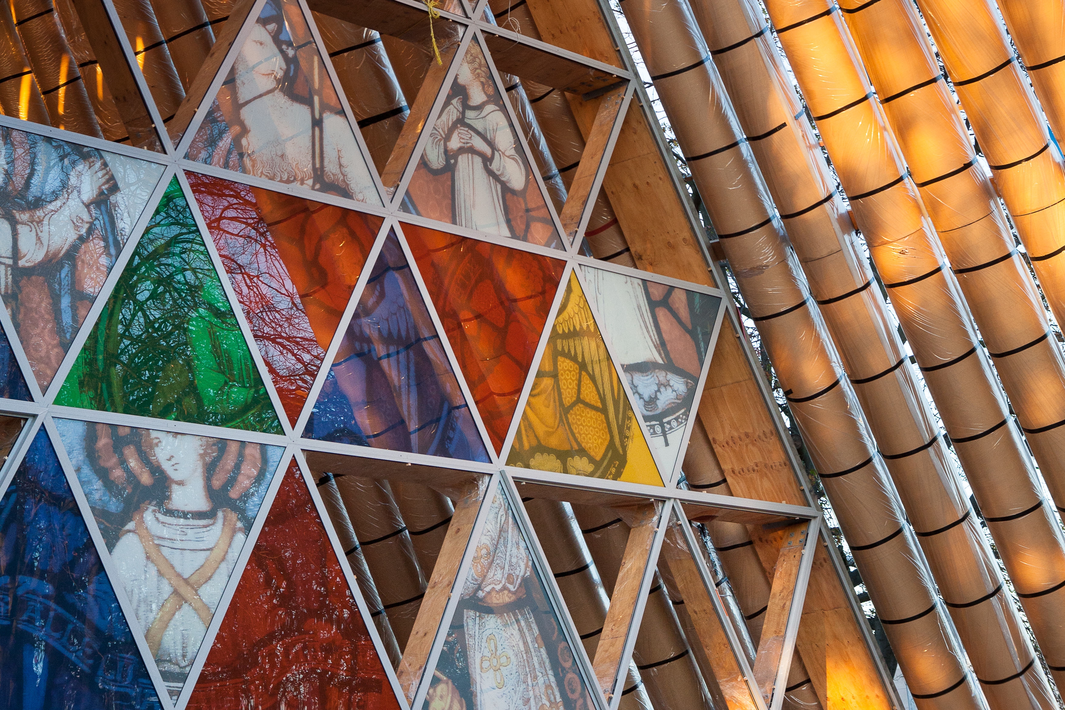 Digital Ceramic Glass Printing