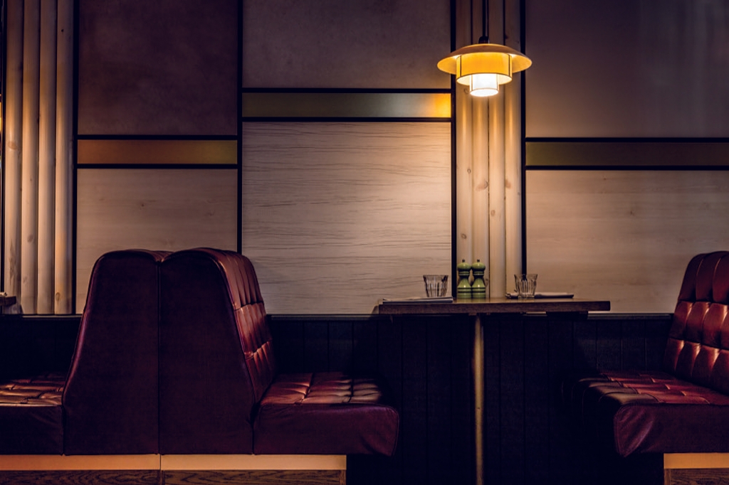 EGGER laminate in Allstar Lanes Bar