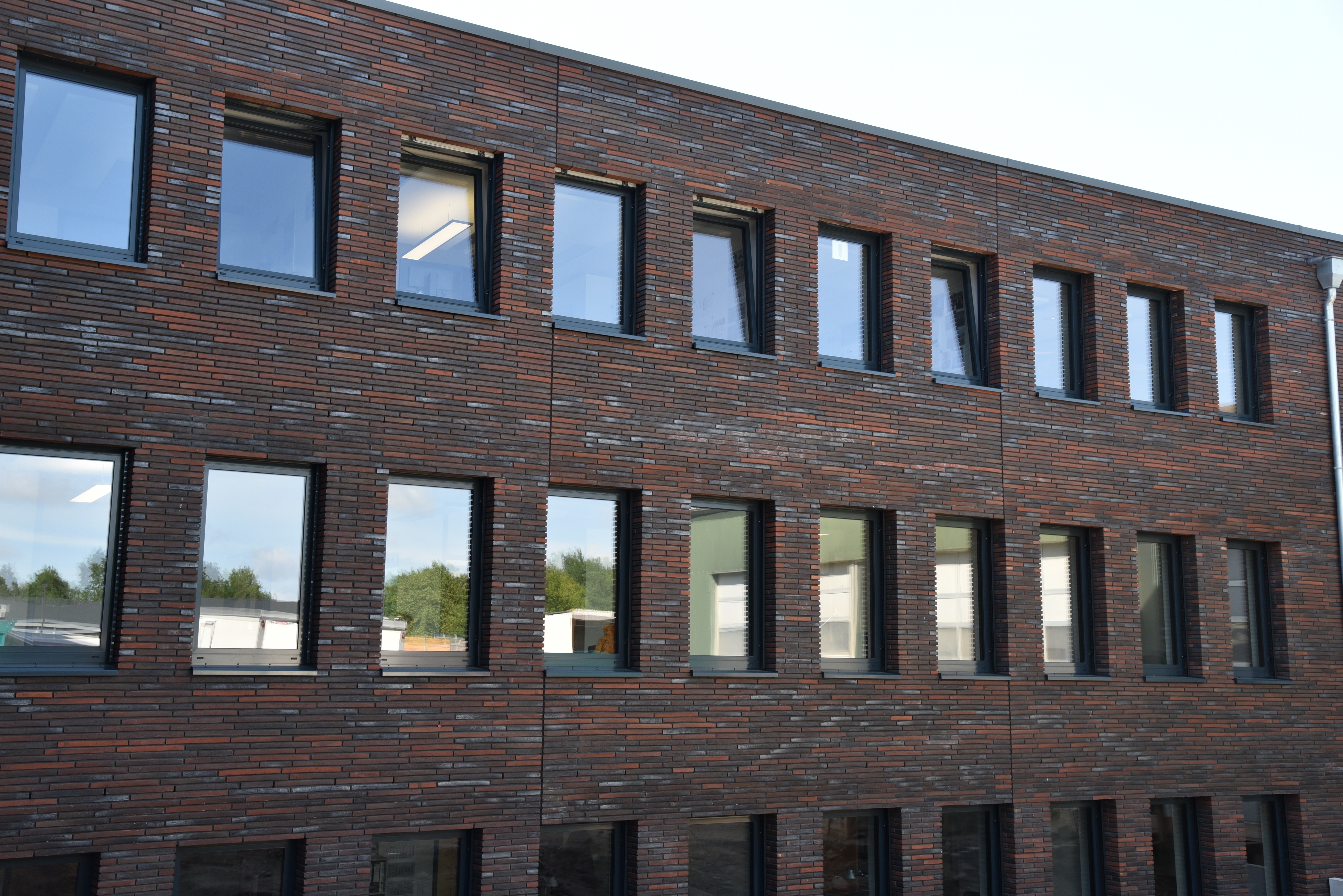 Facing Bricks - Ultima RT 158