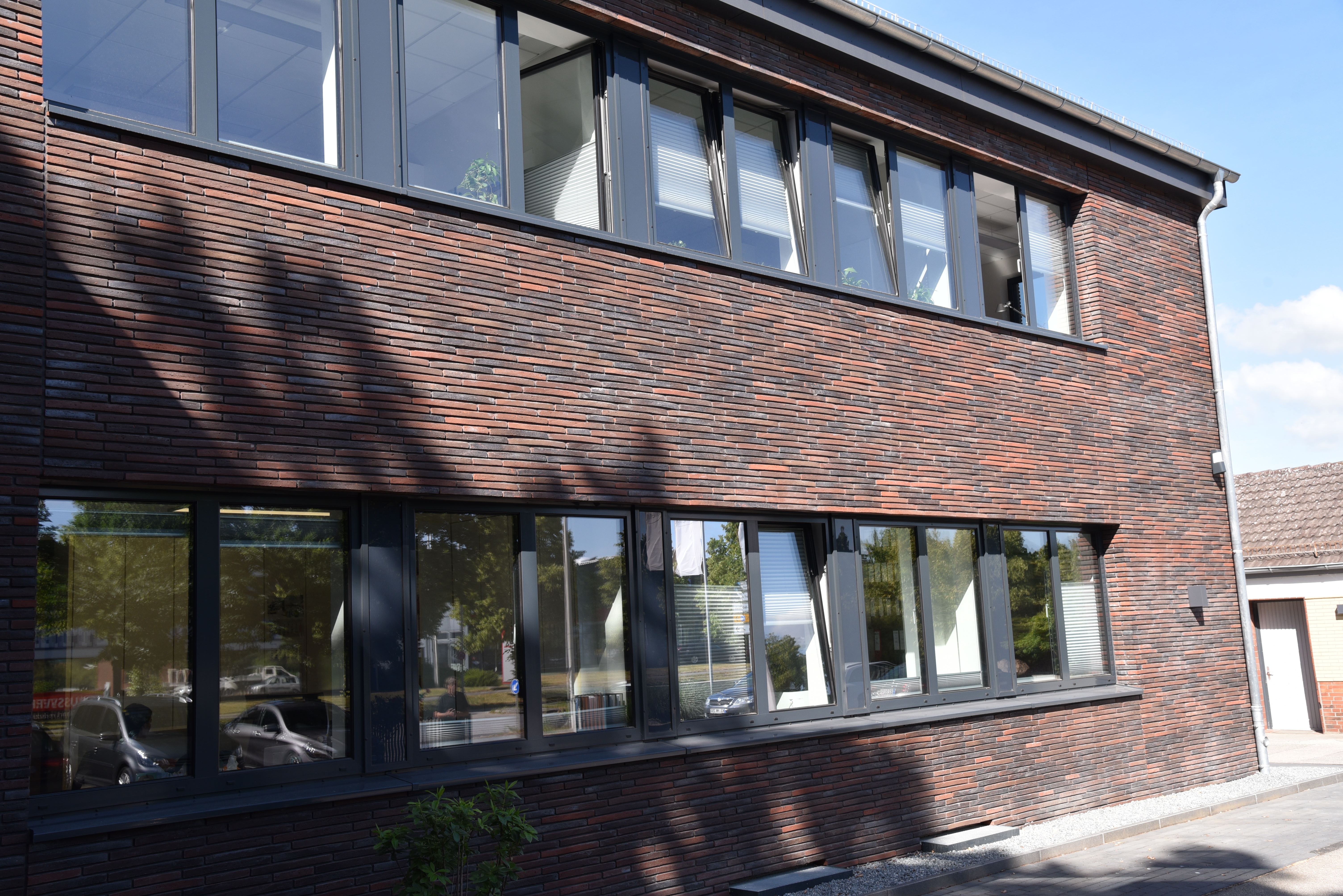 Facing Bricks - Ultima RT 158