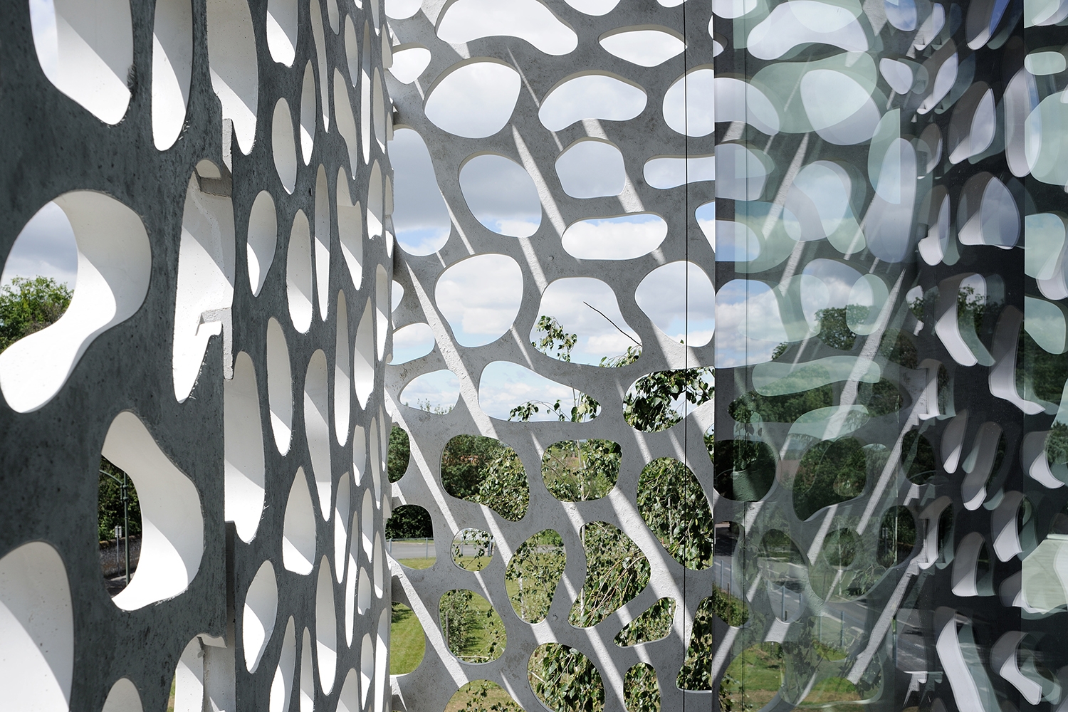 Ductal® Cladding in Cepovett Headquarters