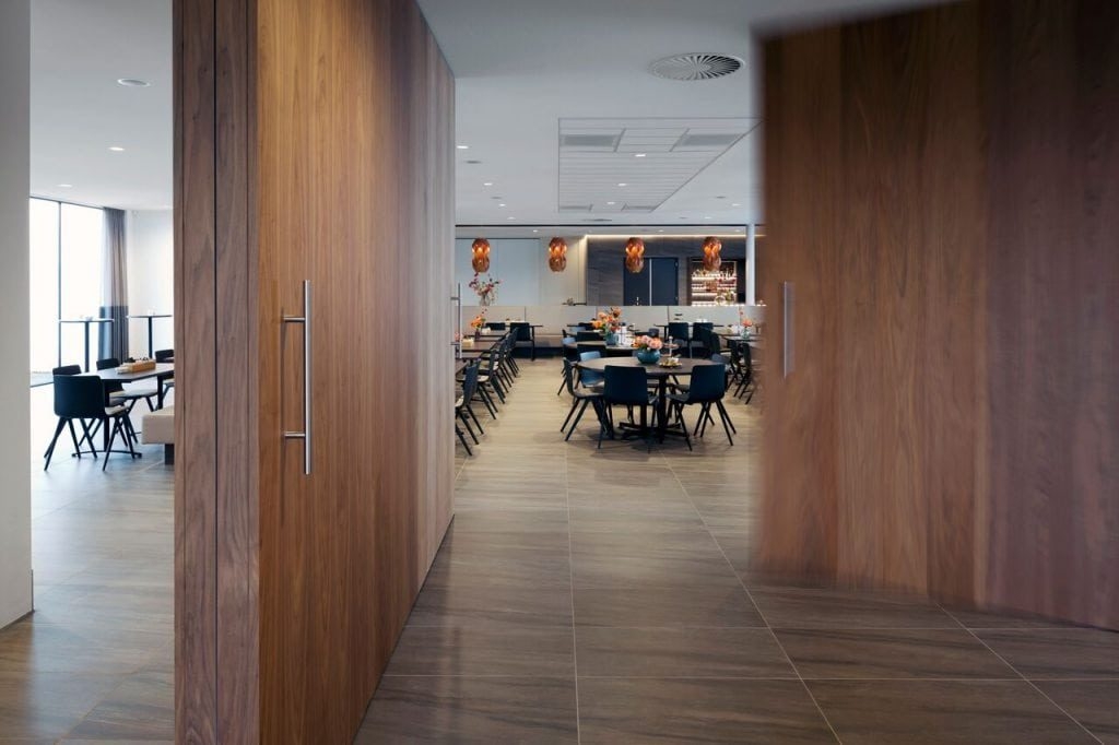 Hinges for Pivoting Walls