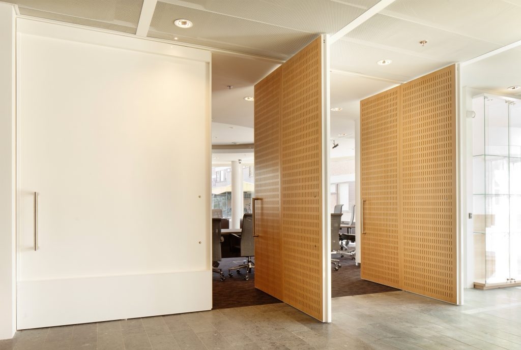 Hinges for Pivoting Walls