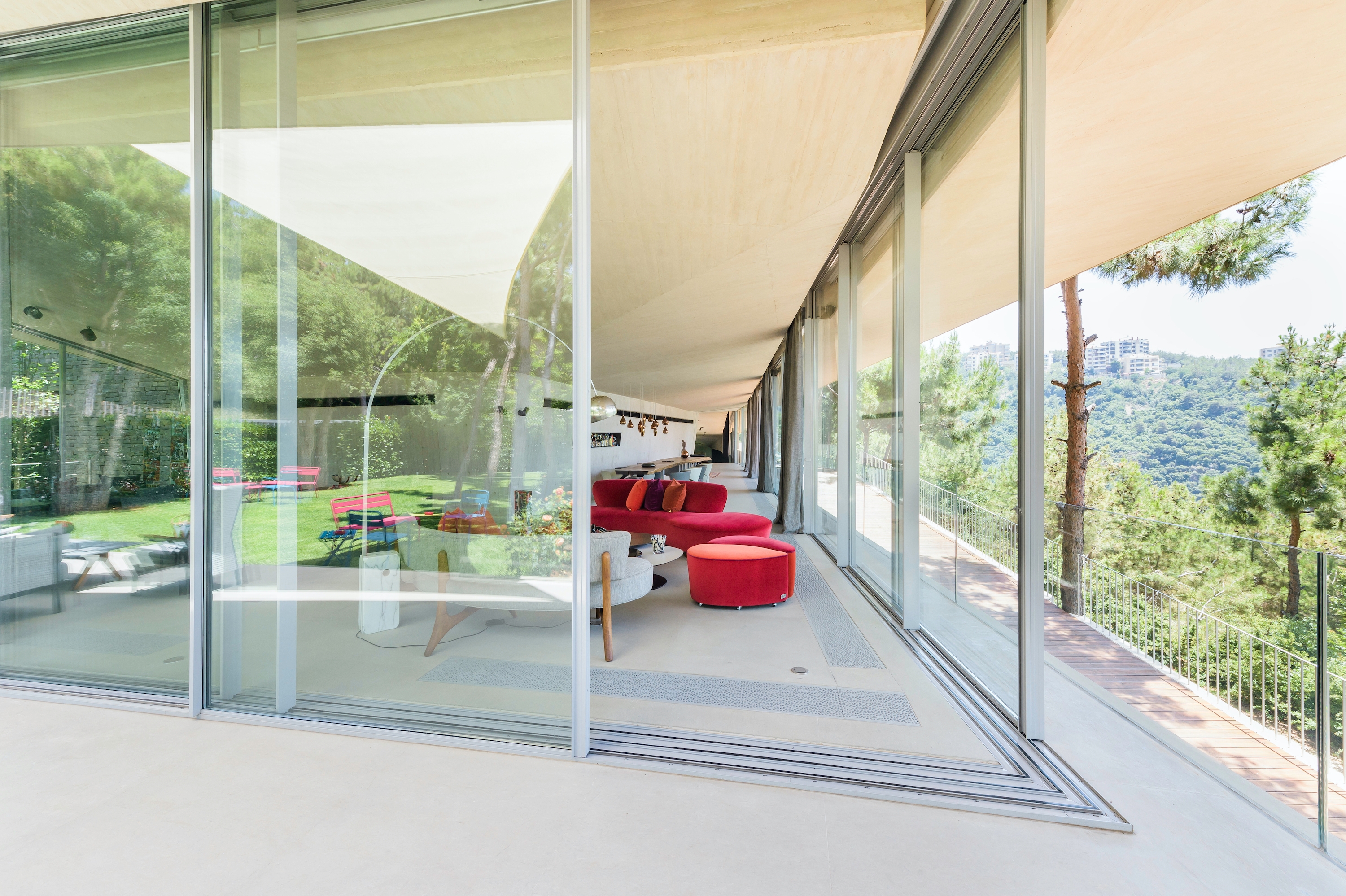 Sliding Window – Open Angle