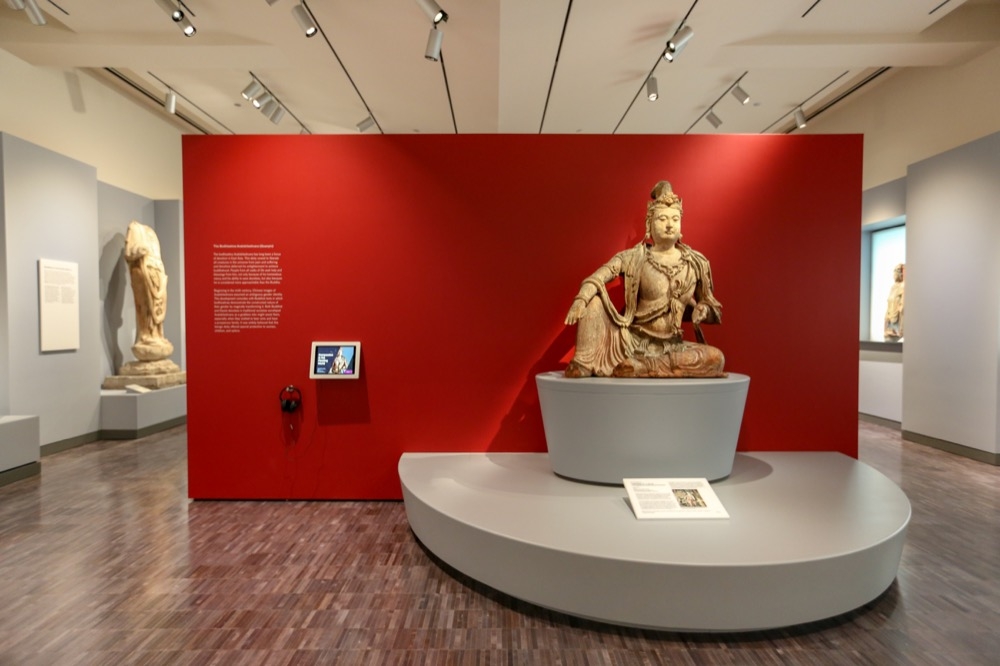 Display Cases in The Asian Art Museum