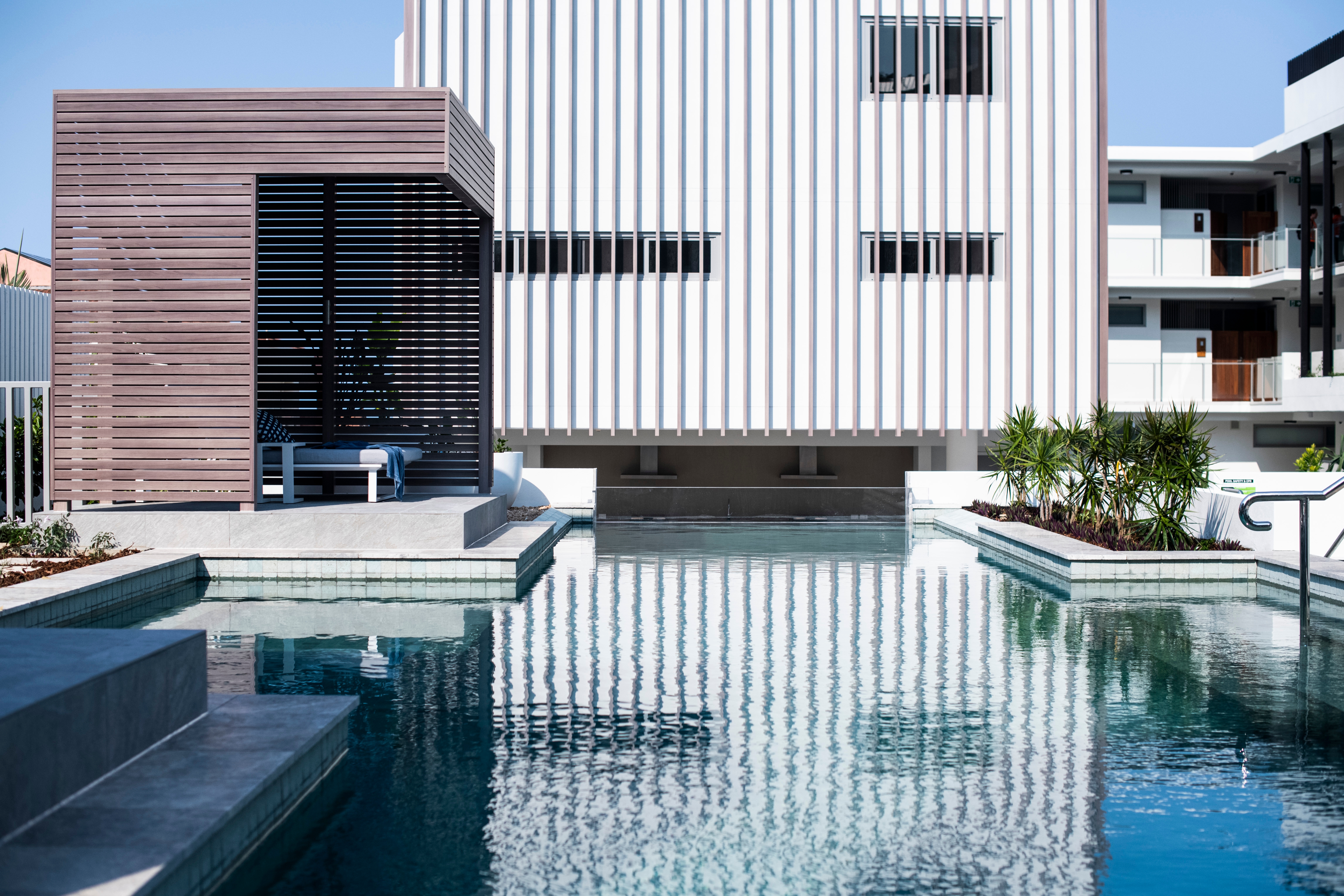 Aluminium Slats and Screens - DecoSlat