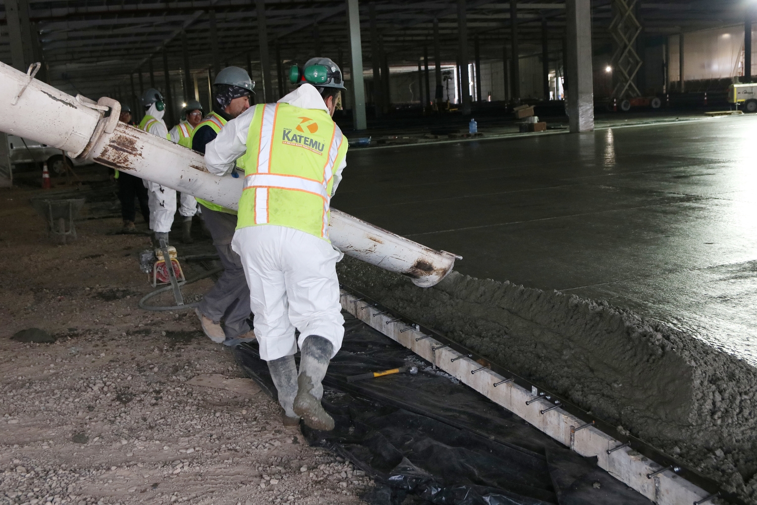 Hormigón especial para pisos industriales - Pisomix