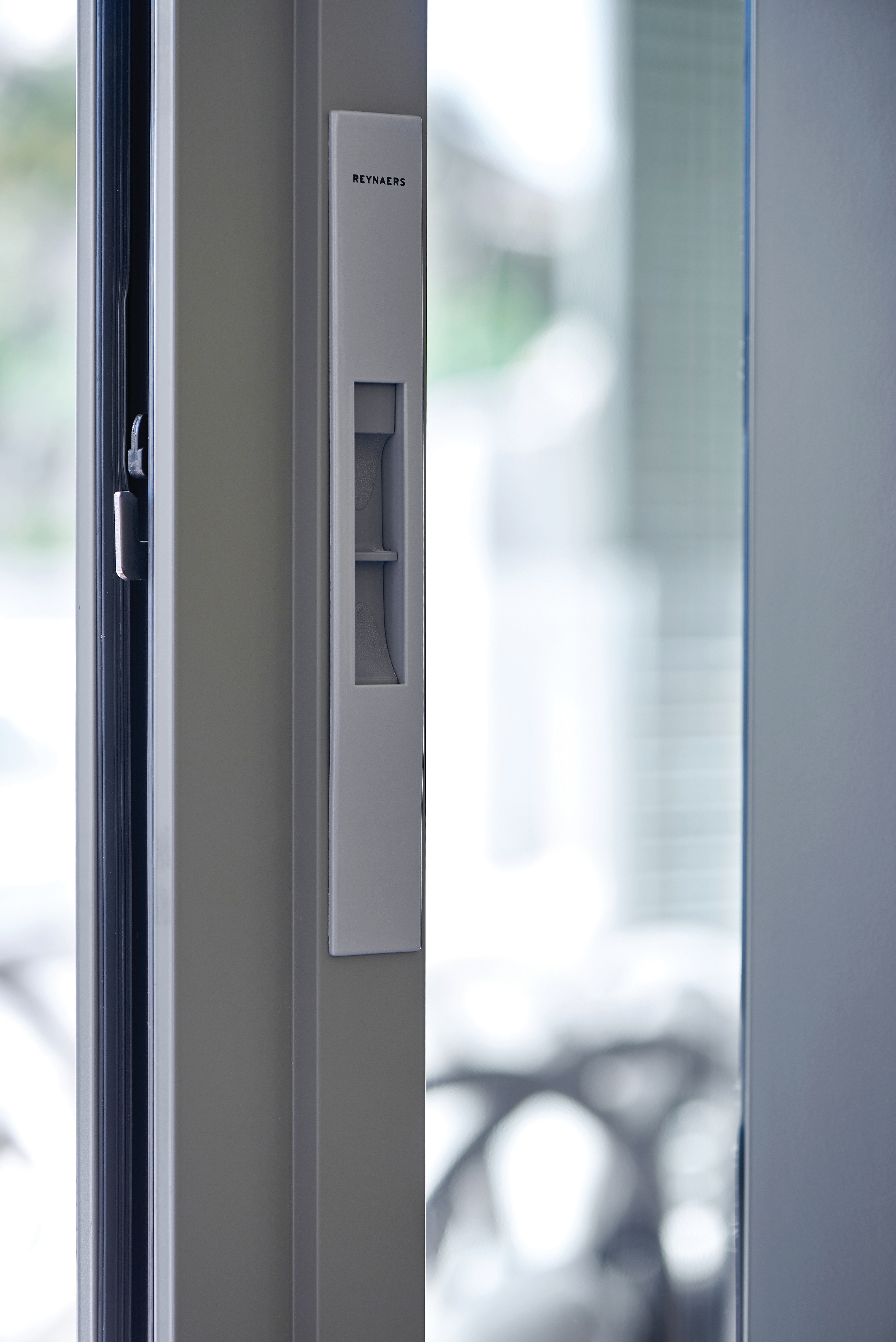 Insulated Sliding System - Slimpatio 68