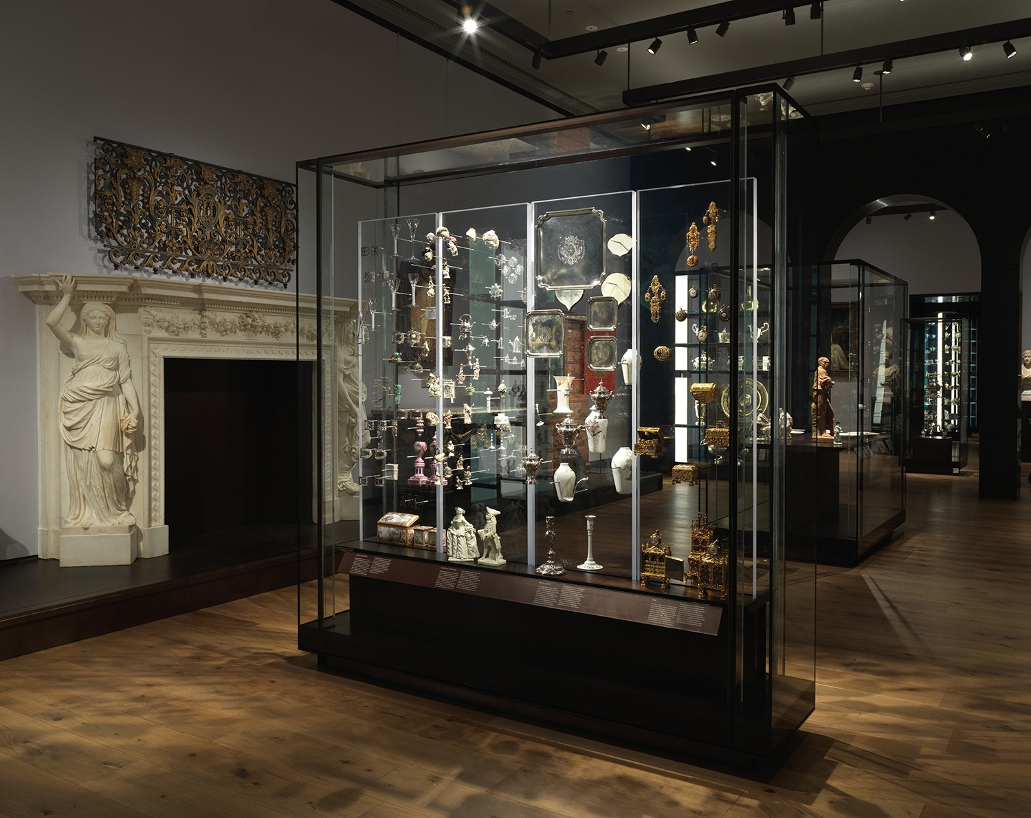 Display Cases in the New York Met
