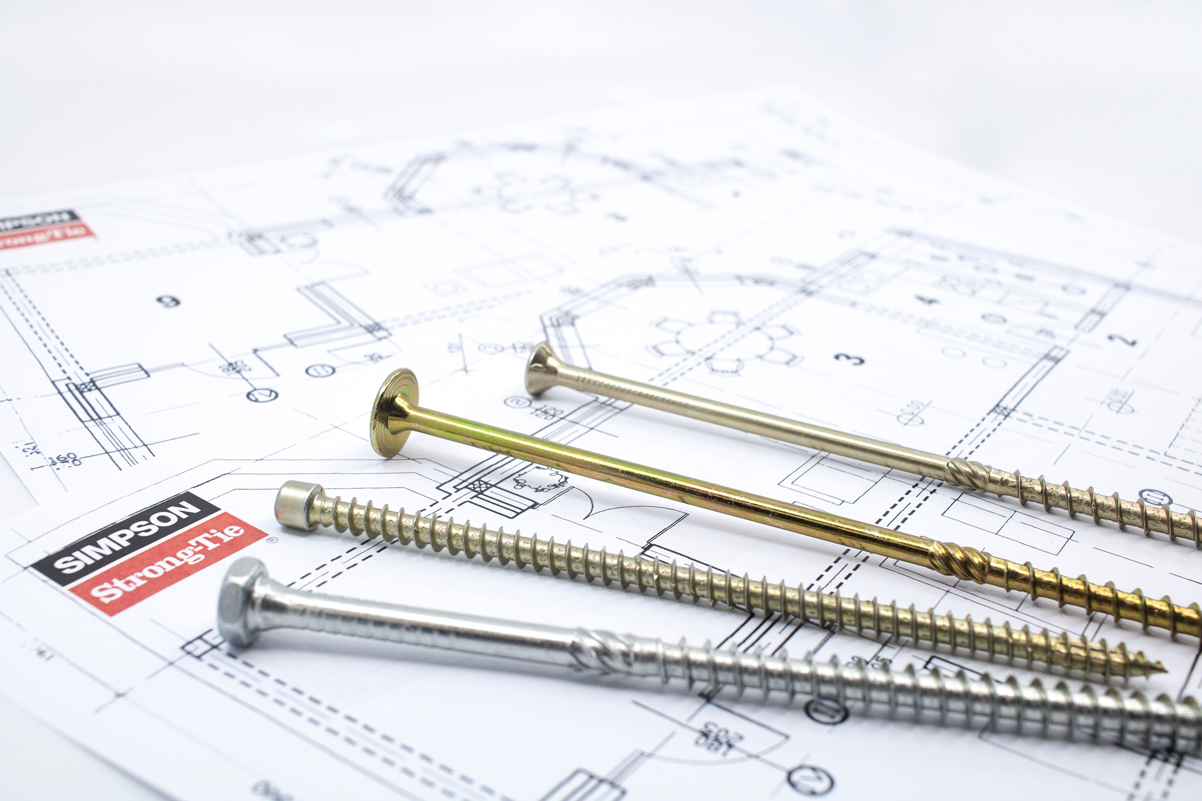 Fijaciones para estructuras de madera y metal