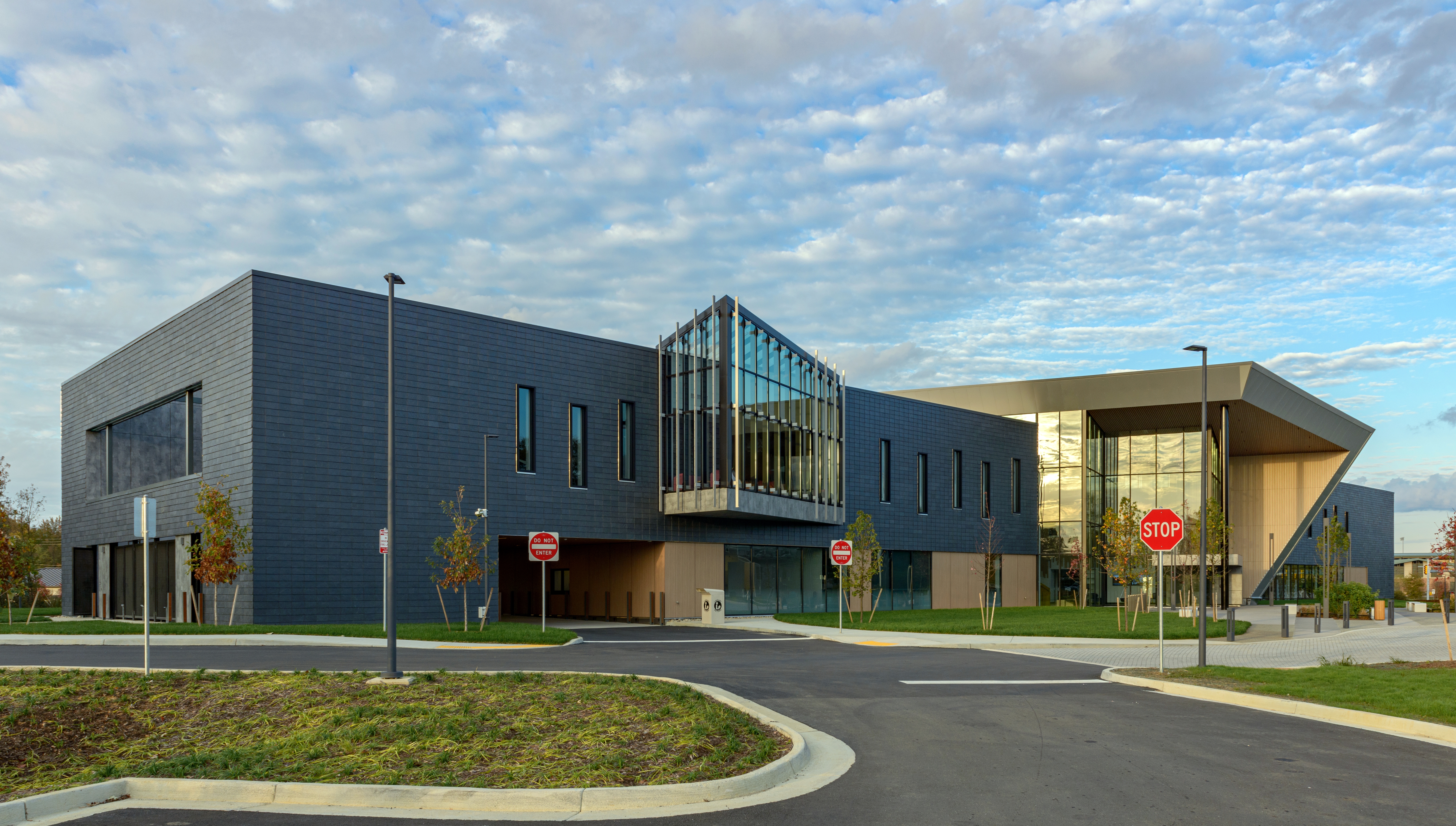 Rainscreen Cladding System CUPACLAD® 101 PARALLEL