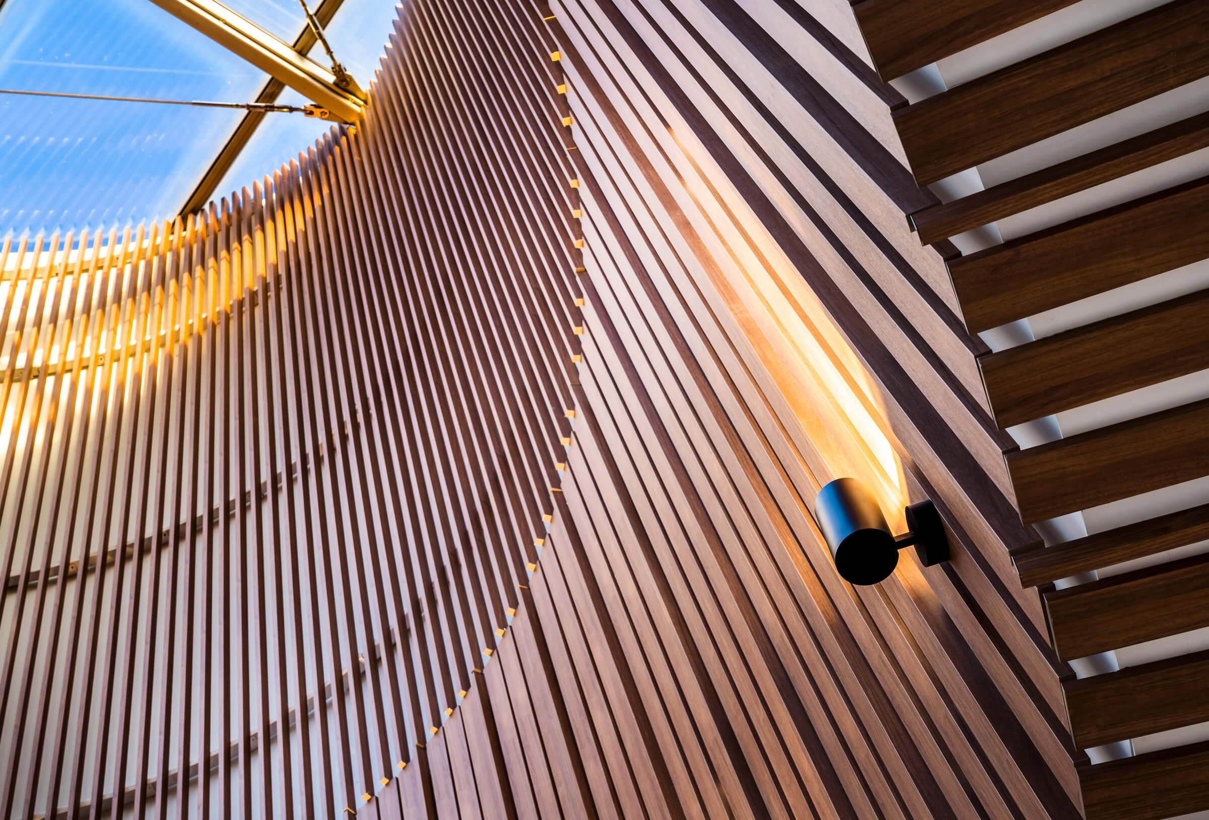 Click-on Battens in Victoria Gardens