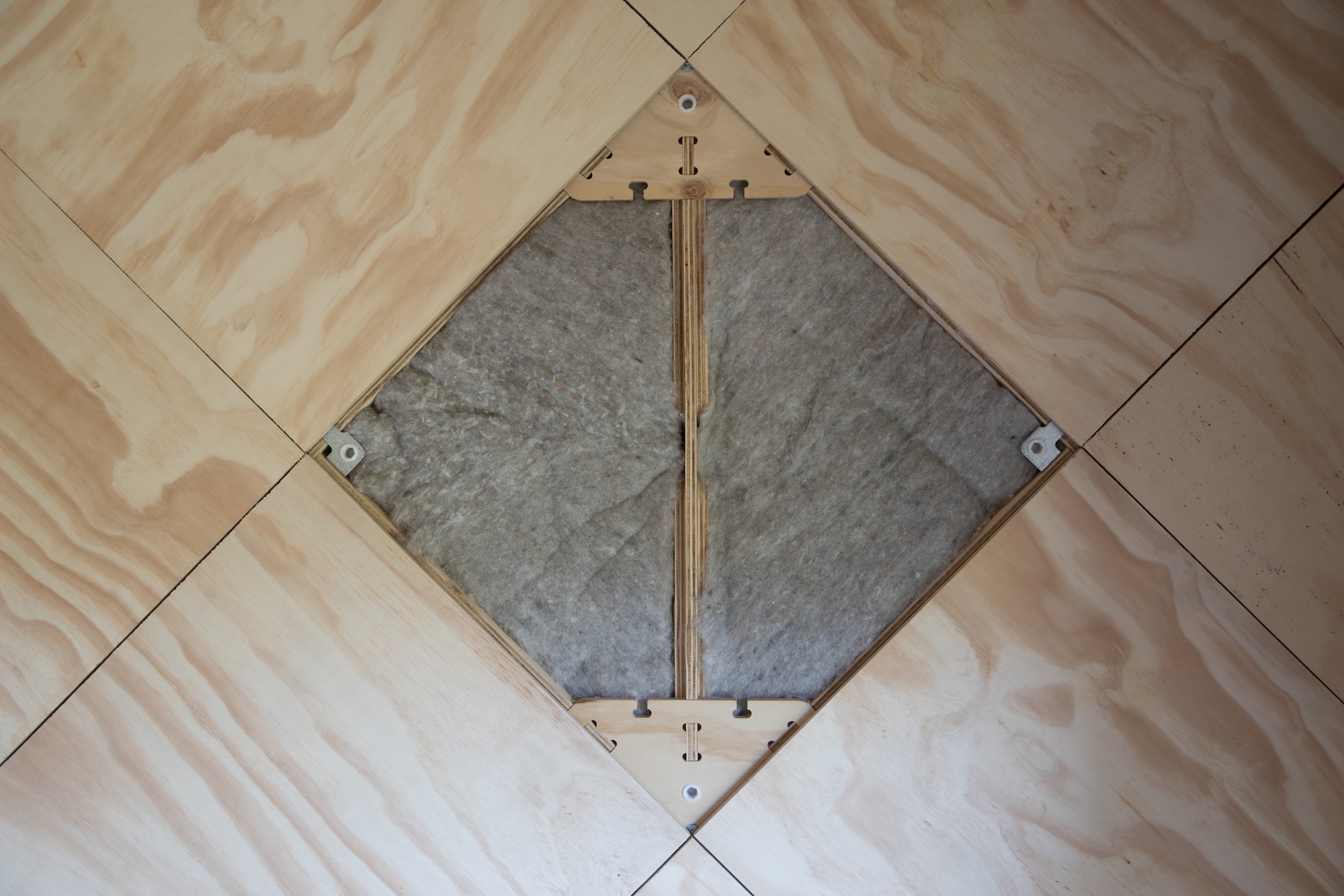 Fastmount Standard Range Clips in X-Frame Project