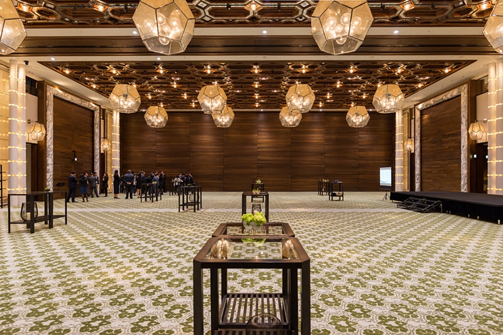 Integrating Operable Walls in a Space