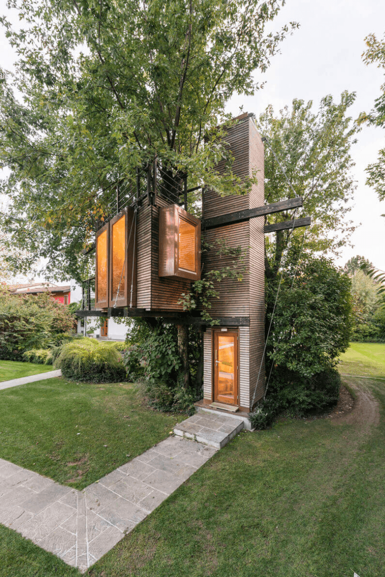 How to Build a Treehouse with Lunawood Thermowood