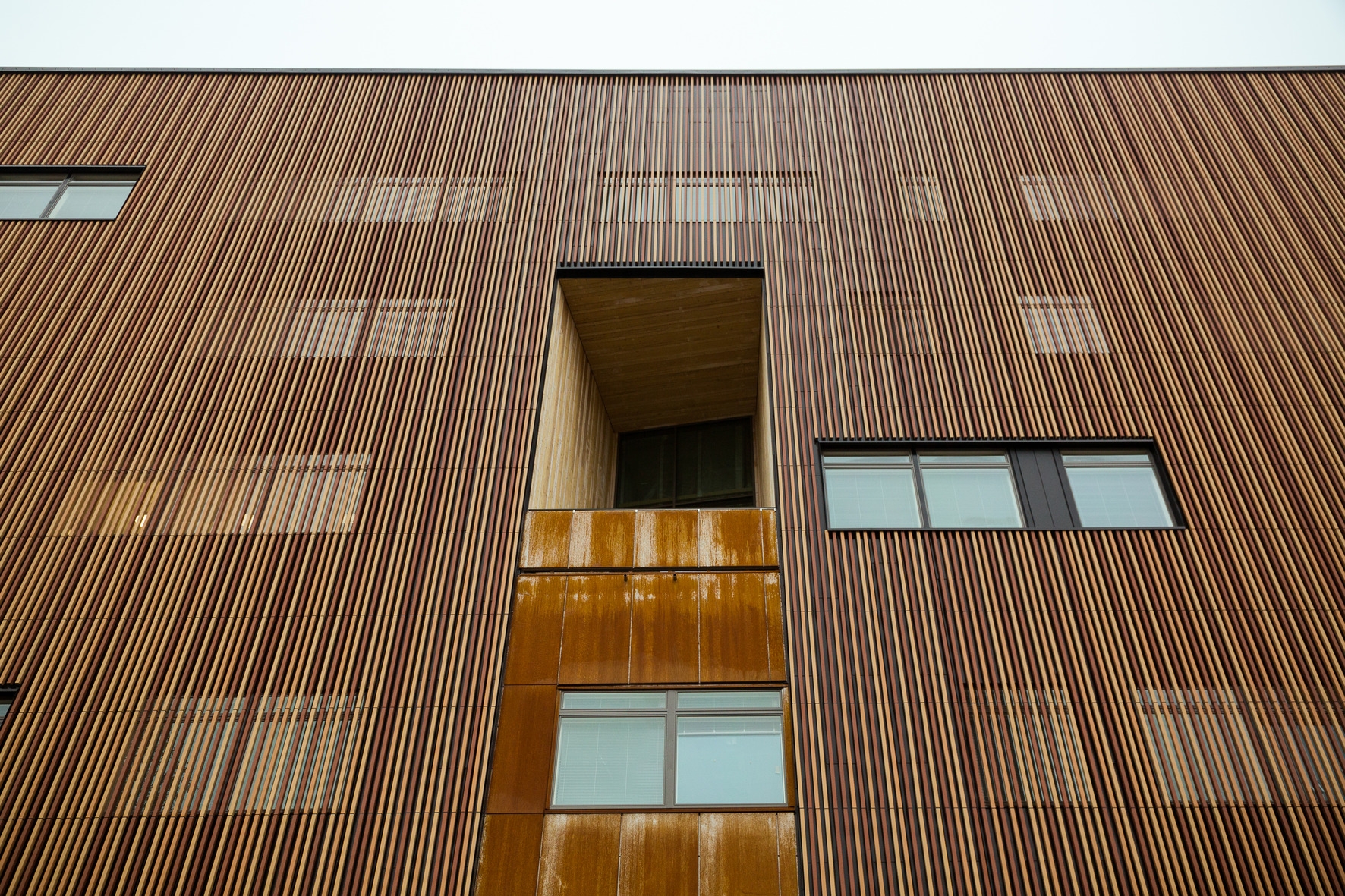 Ceramic Facade System - KeraShape®