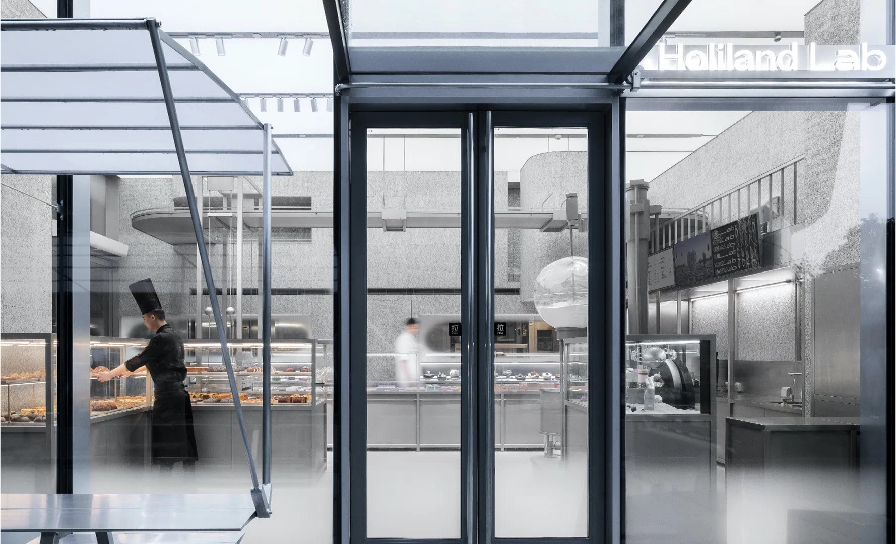 Holiland Concept Store - Alusion™ Stabilized Aluminum Foam