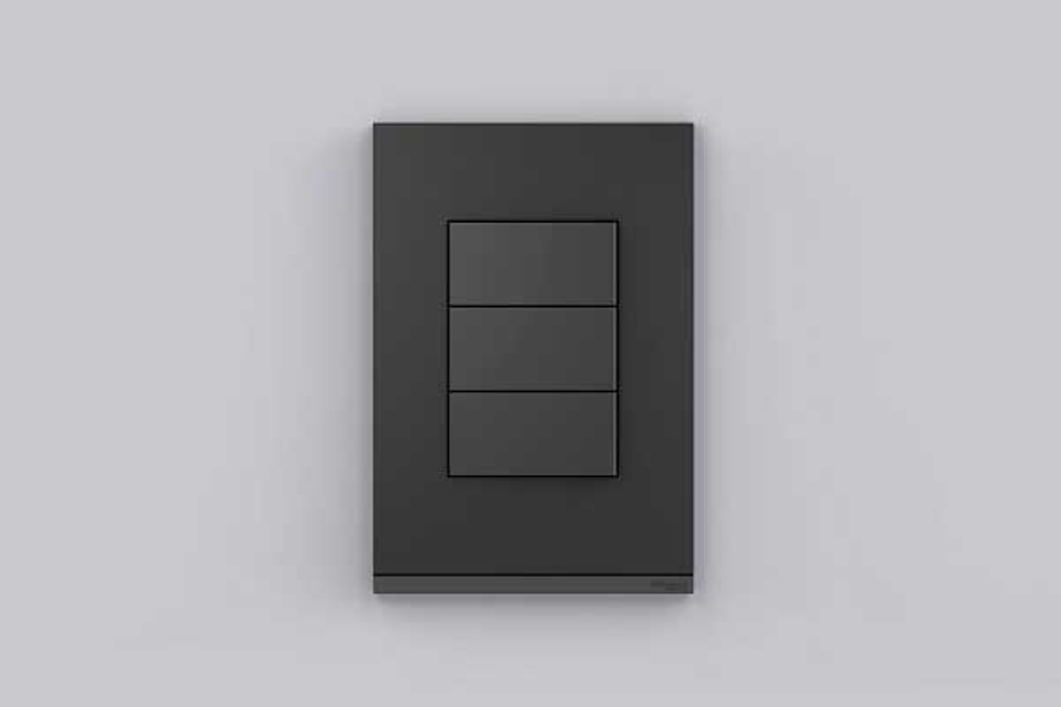 Placa para tomadas e Interruptores de alto padrão - Linha Orion Class