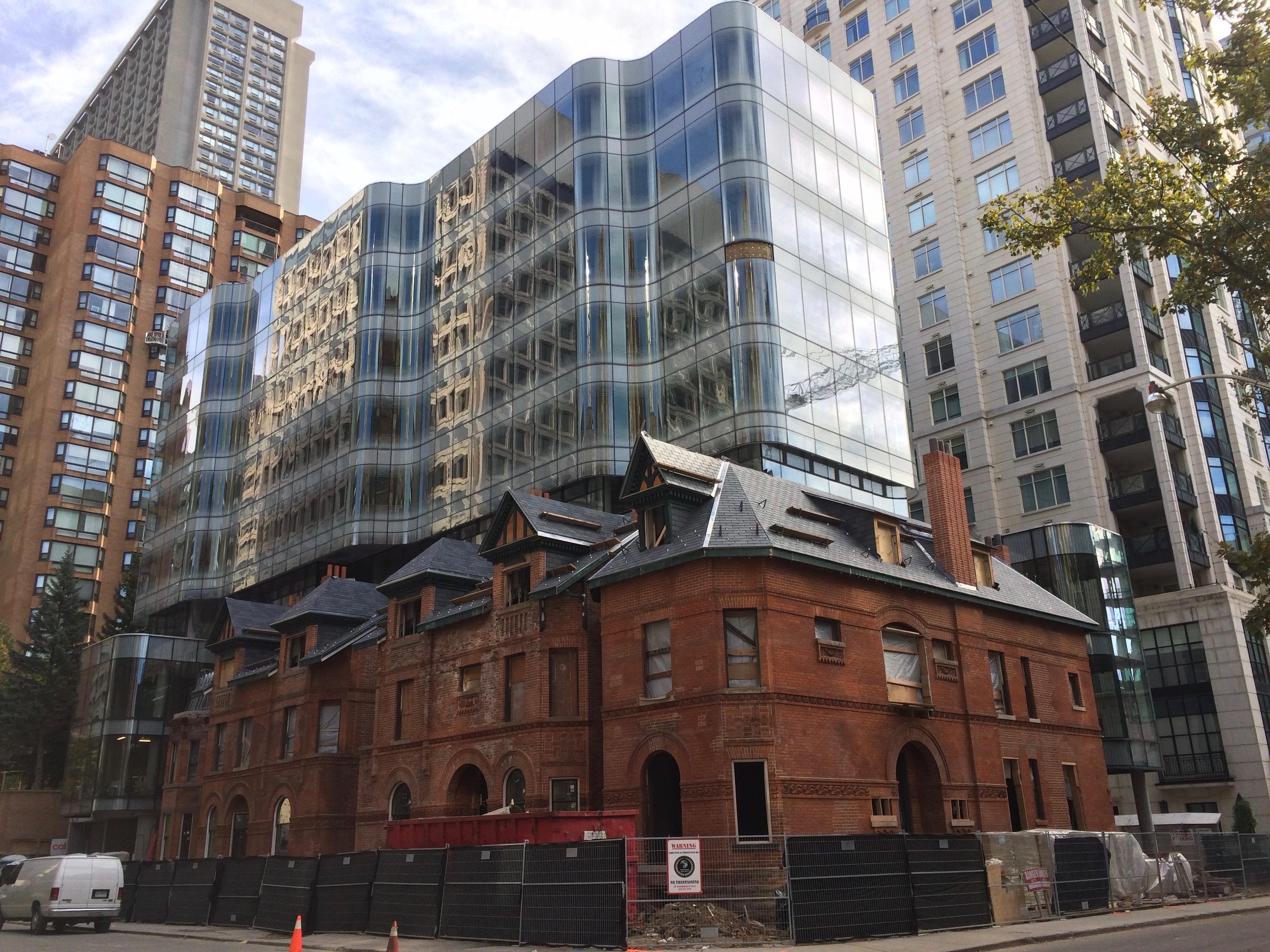 Digital Ceramic Curved Glass Printing