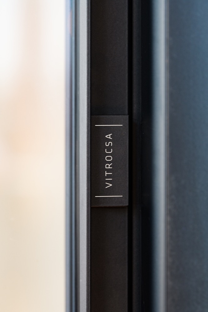 Glass Technology in Hotel Beaulac