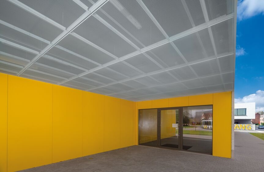 Metal Ceilings – Stretch Metal
