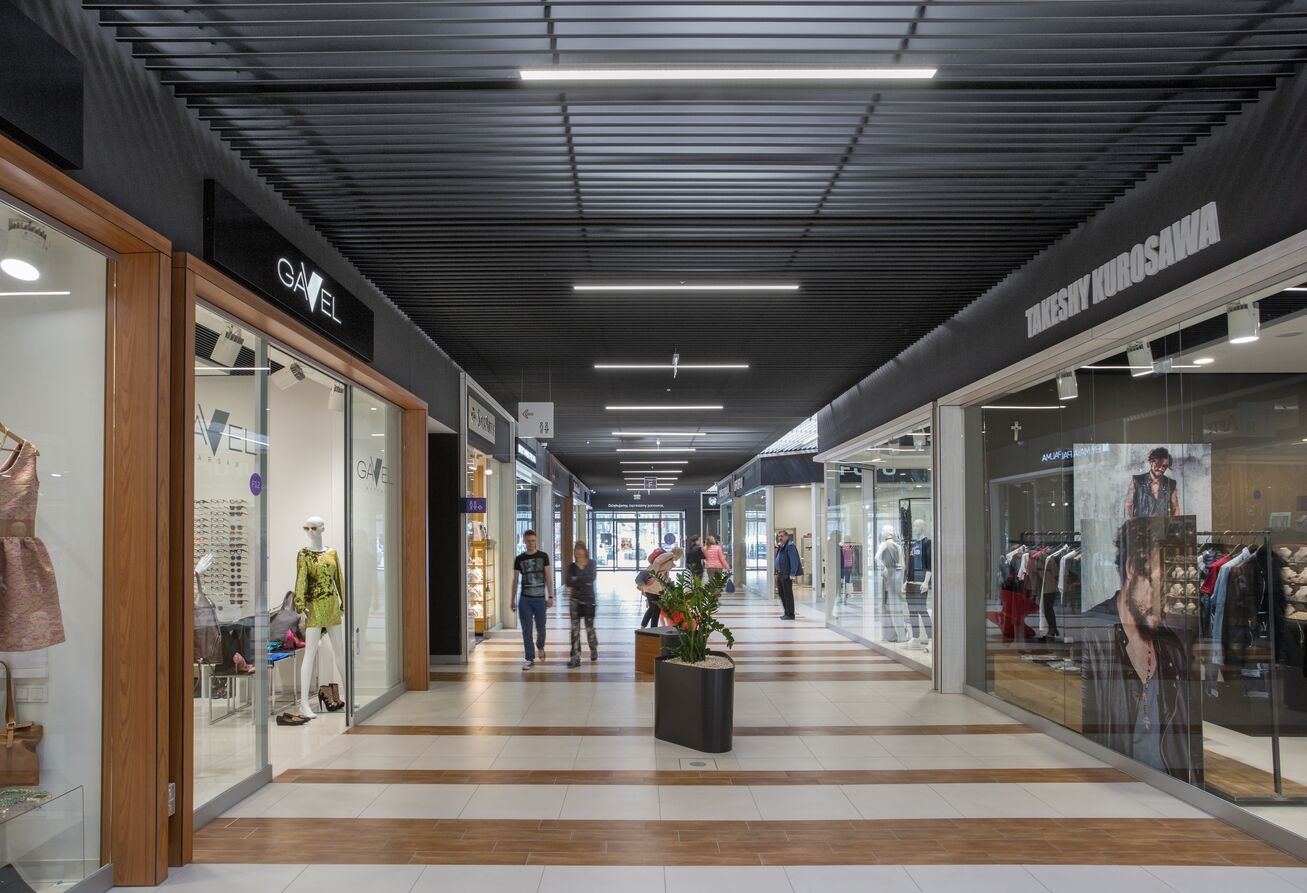 Metal Ceiling – V100 V200