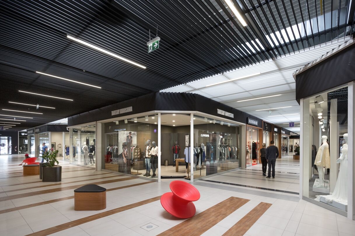 Metal Ceiling – V100 V200