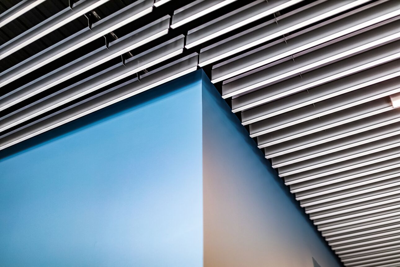 Metal Ceiling – V100 V200