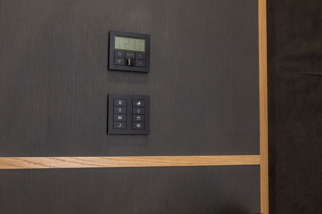 Lighting Control in Z Hotels