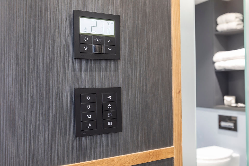Lighting Control in Z Hotels
