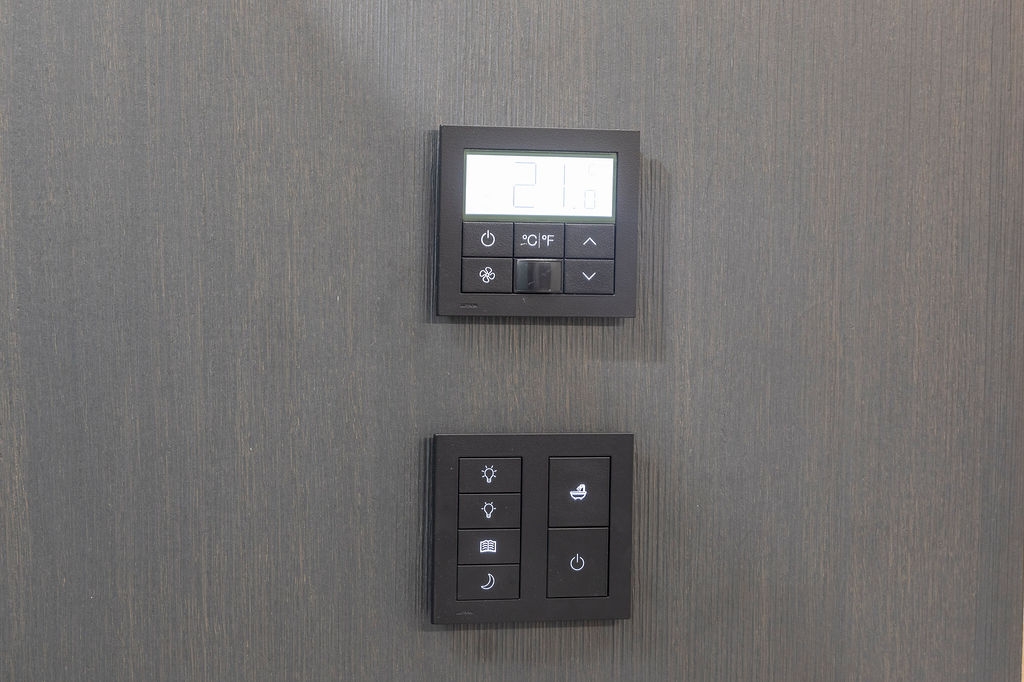 Lighting Control in Z Hotels