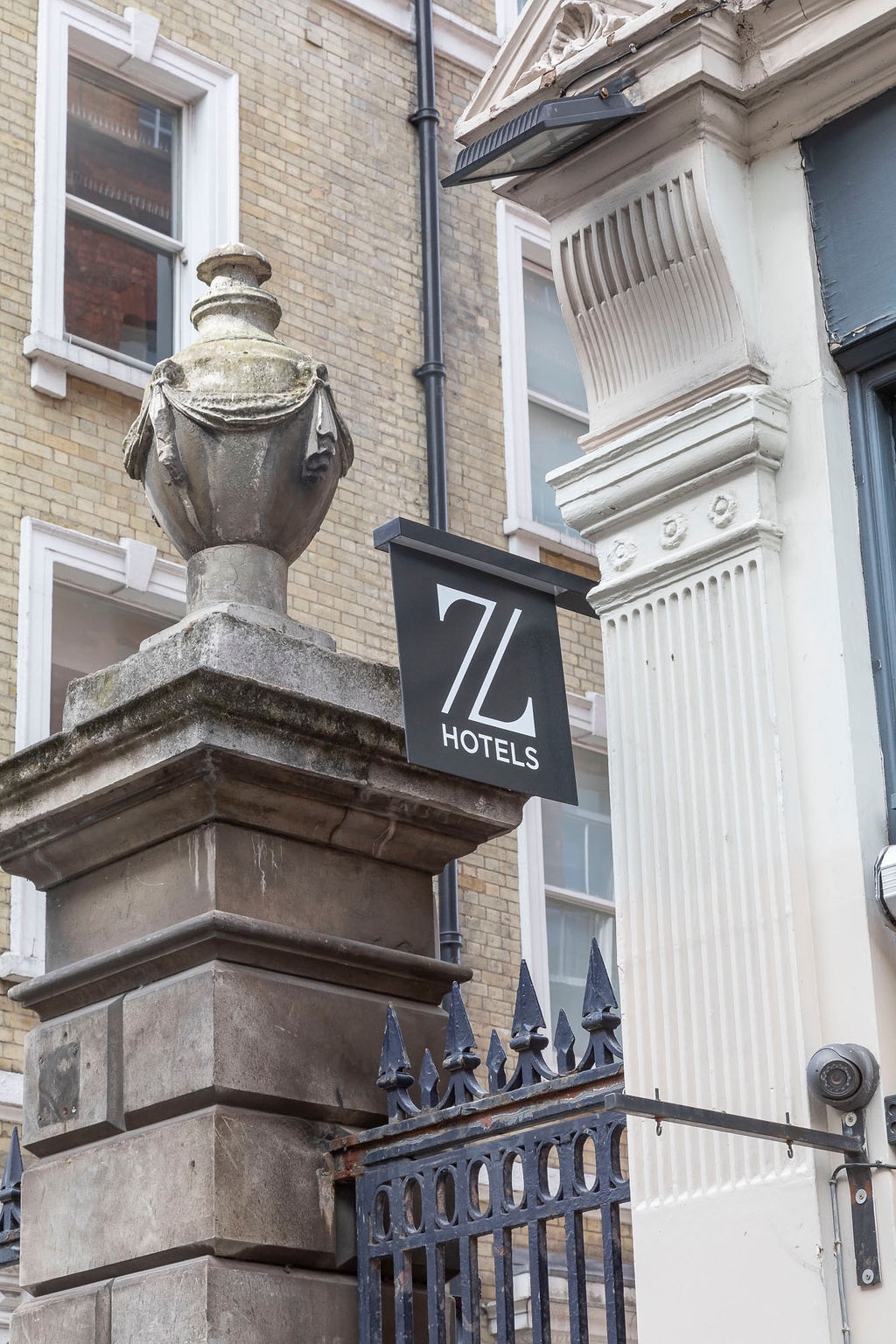 Lighting Control in Z Hotels