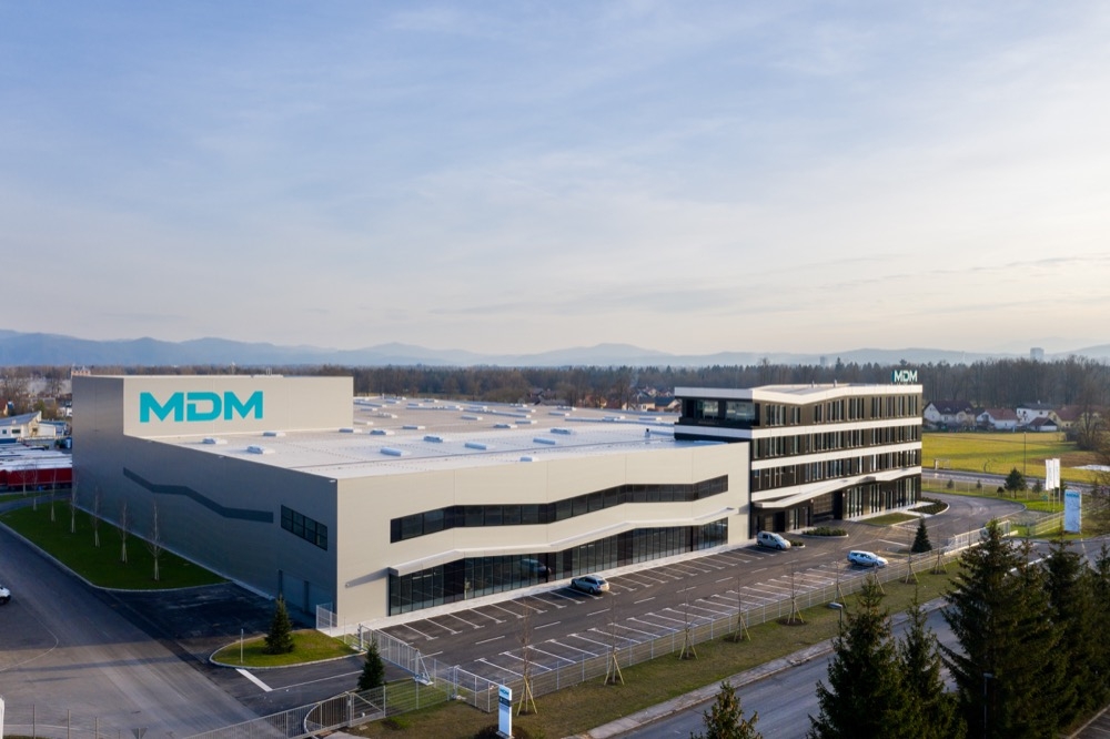 Trimoterm and Qbiss One in Warehouses