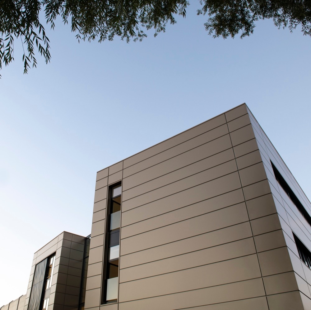 Qbiss One in Offices