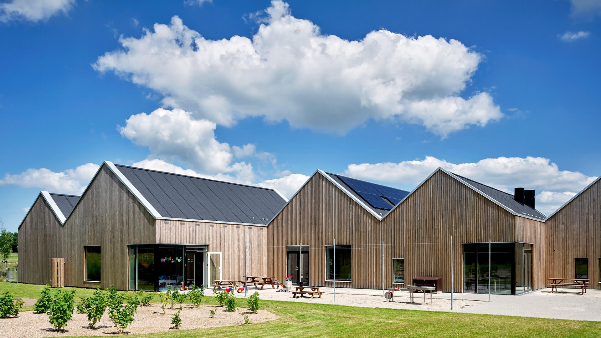 Thermowood Façades in Nursery Savannen