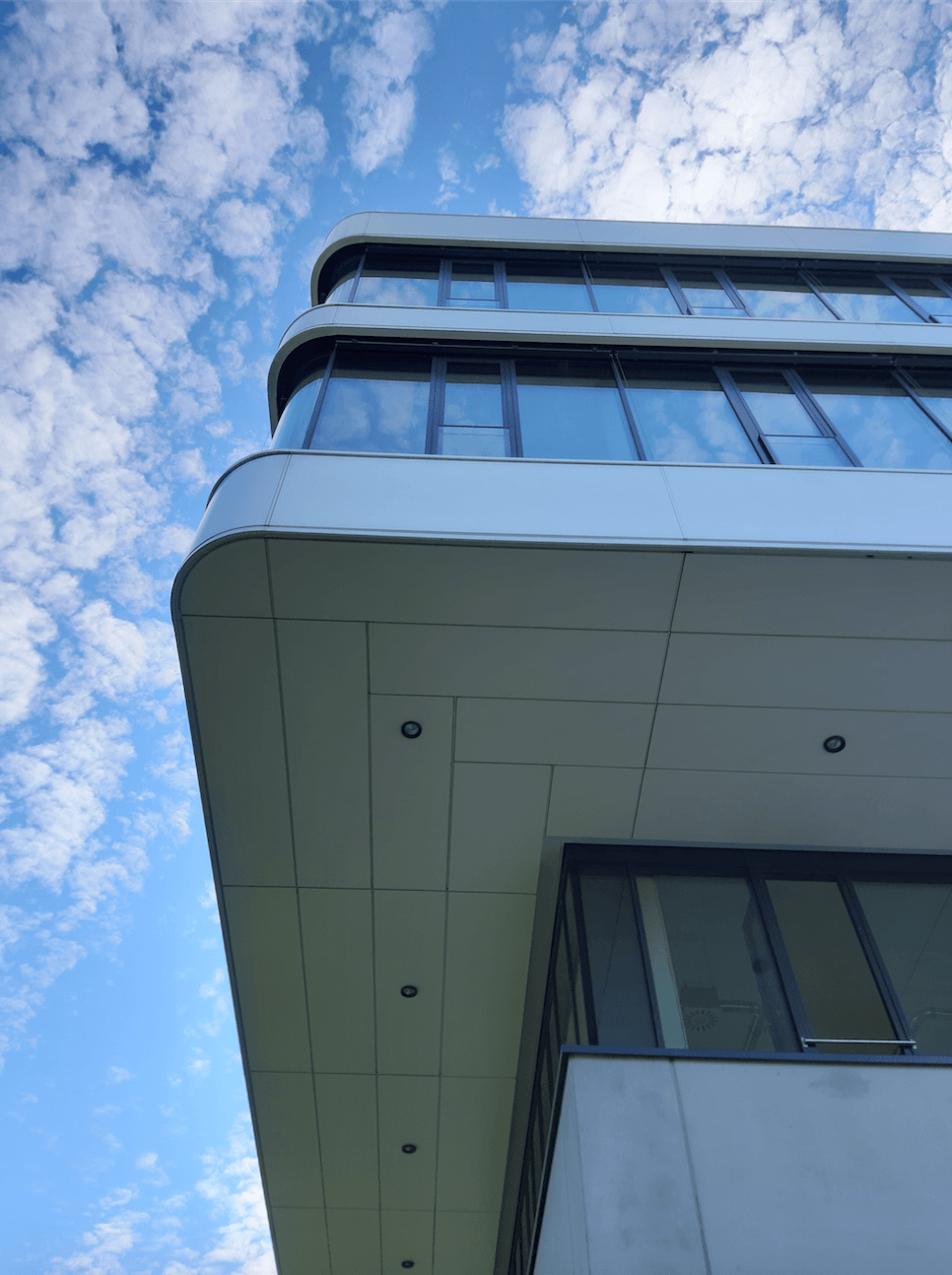 Metal Rainscreen - Qbiss Screen H & H+