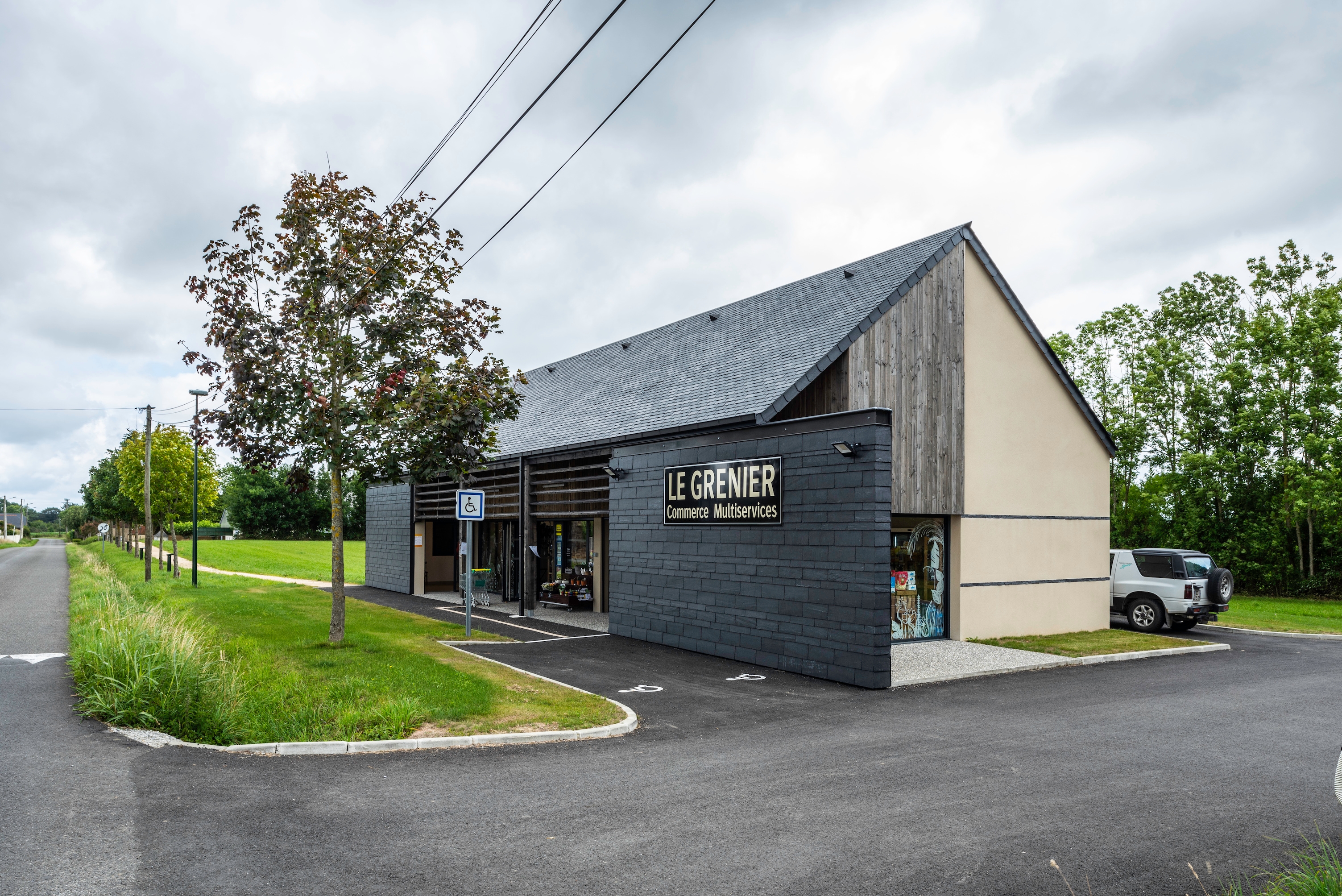 Rainscreen Cladding System CUPACLAD® 101 RANDOM