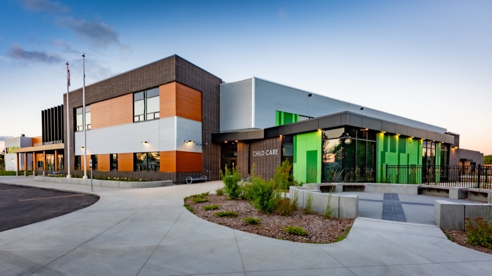 Aluminum Planks - V-Groove Profile