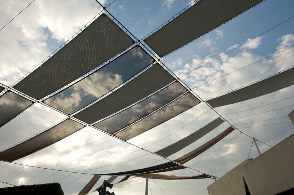 Tensile Architecture: Cable Grids and Shades